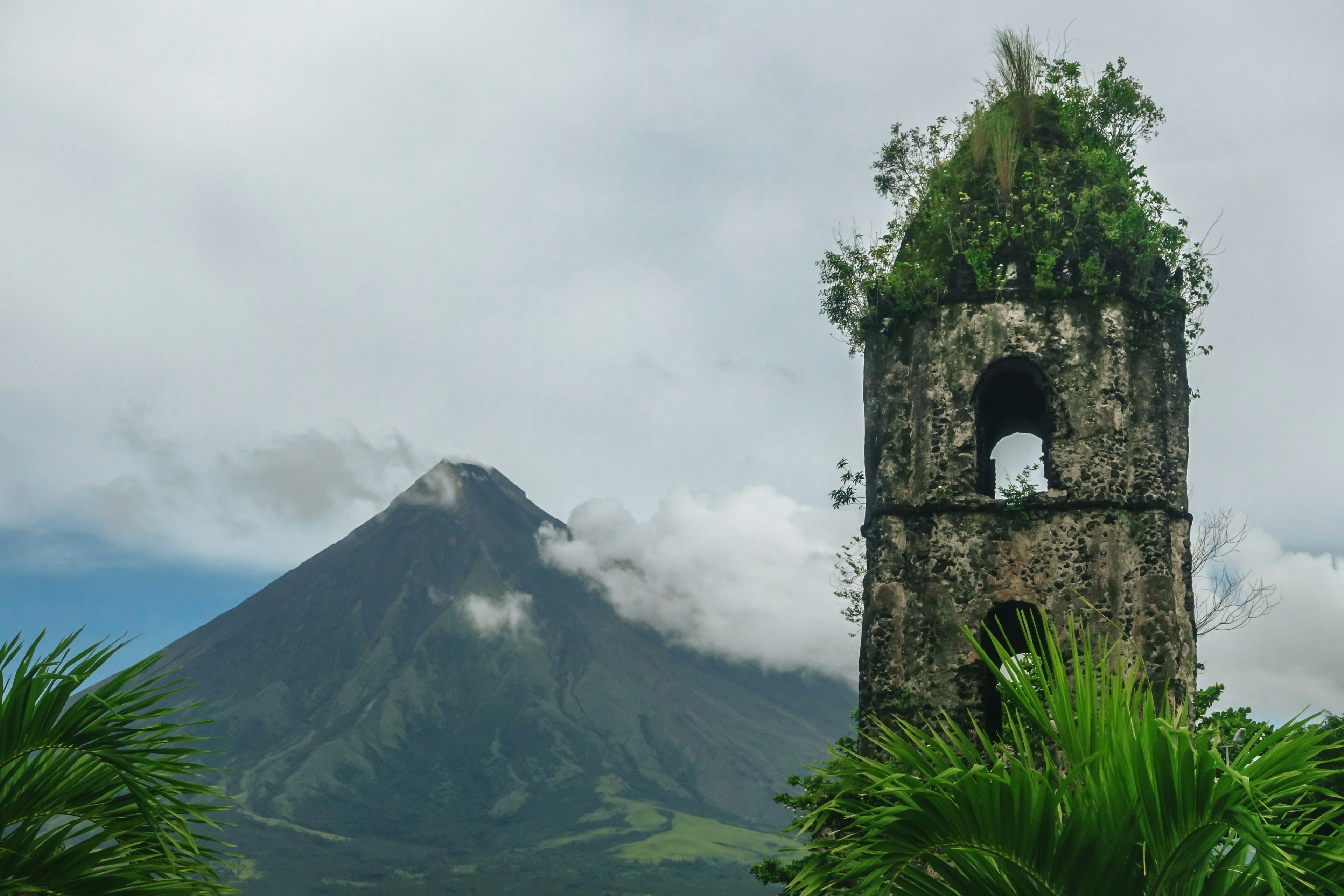 Philippines Three Volcanoes Adventure 4 Days | Manila · Taal · Mt. Pinatubo · Legazpi · Mt. Mayon