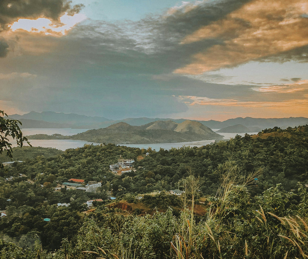 Coron Escape: Lakes, Reefs & Shipwrecks 4 Days | Coron · Palawan